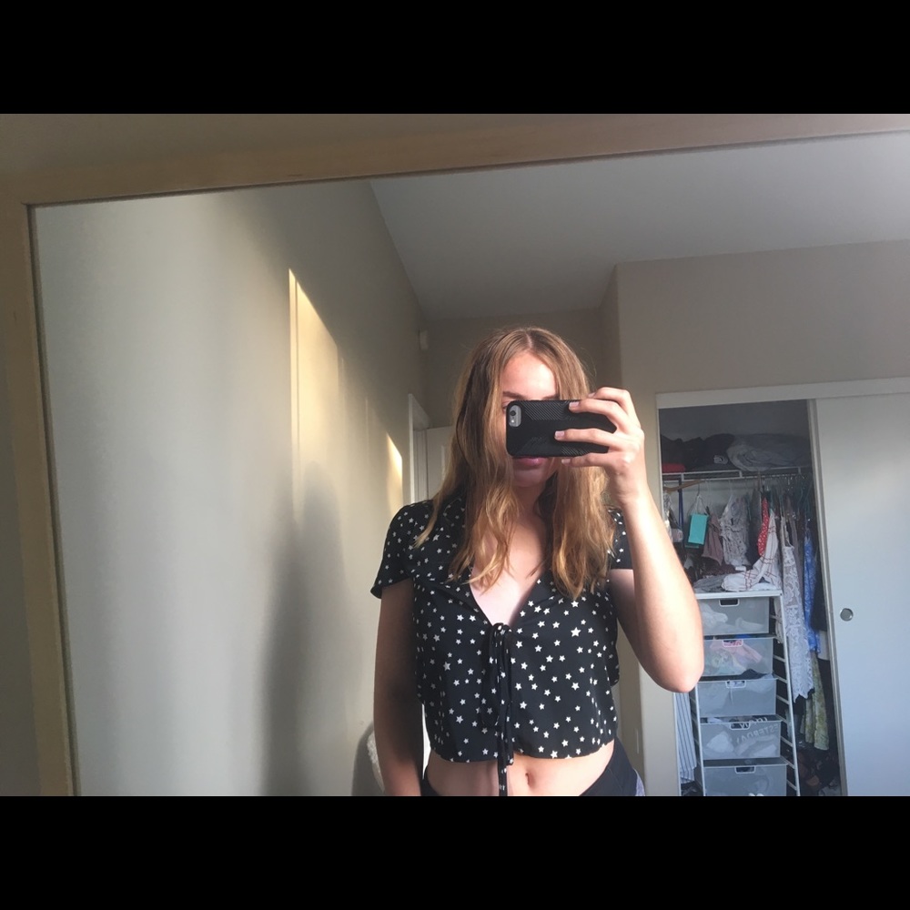 Brandy Melville Leesa Star Silk Top